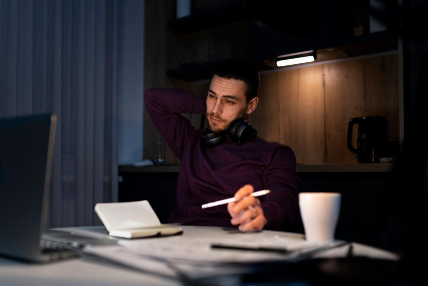 One-on-one financial planning consultation